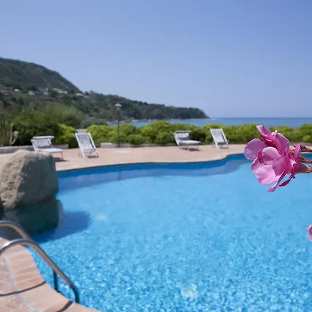 Porto Pirgos 5* Parghelia
