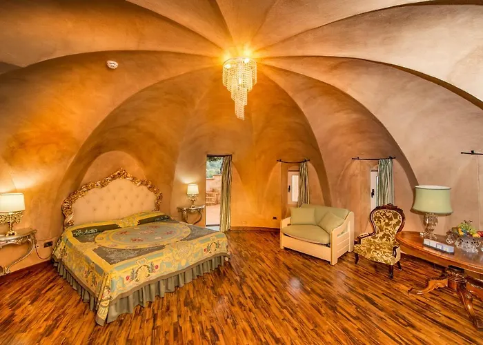 Porto Pirgos 5* Parghelia