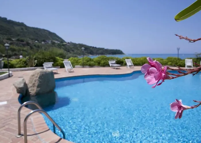 Hotel Porto Pirgos 5*