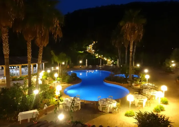 Hotel Porto Pirgos Parghelia