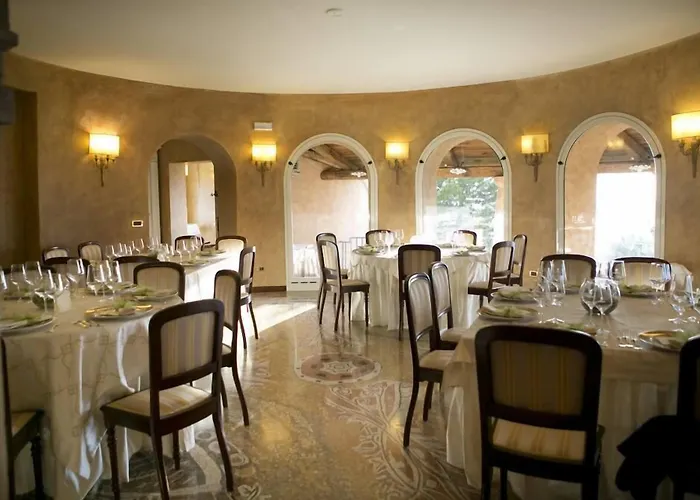 Porto Pirgos Hotel Parghelia