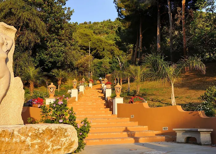 Porto Pirgos Parghelia