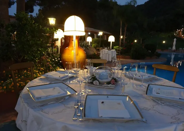 Hotel Porto Pirgos Parghelia