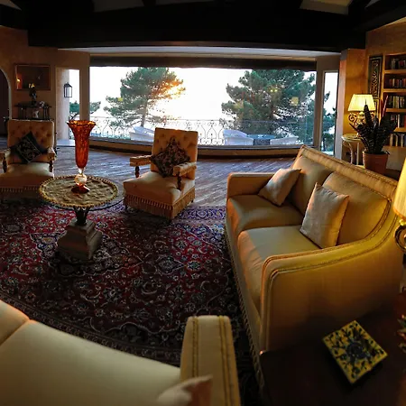 Porto Pirgos Hotel 5*