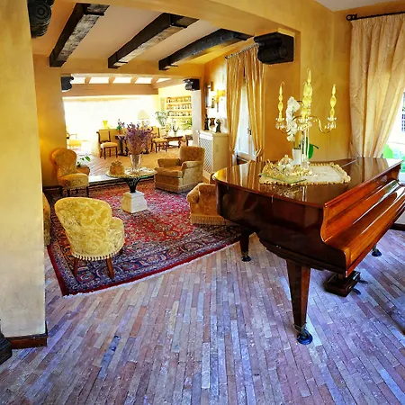 Porto Pirgos Parghelia