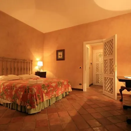 Porto Pirgos Parghelia