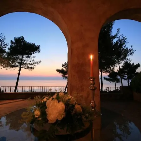 Porto Pirgos 5* Parghelia