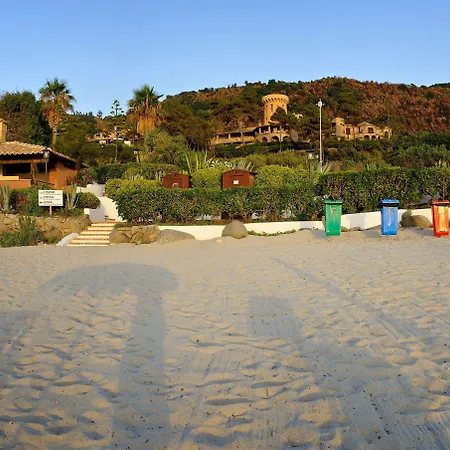 Szálloda Porto Pirgos