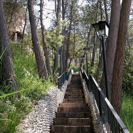 Porto Pirgos Szálloda Parghelia